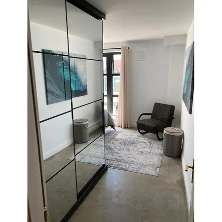 2 Bed Centre Penthouse With Cathedral Views