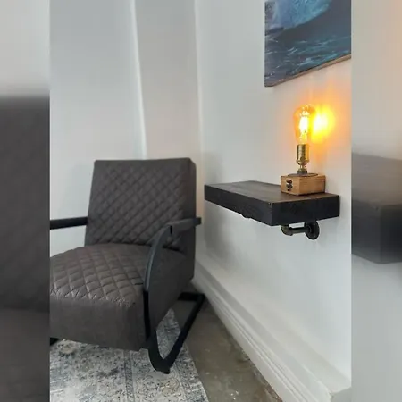 2 Bed Centre Penthouse With Cathedral Views