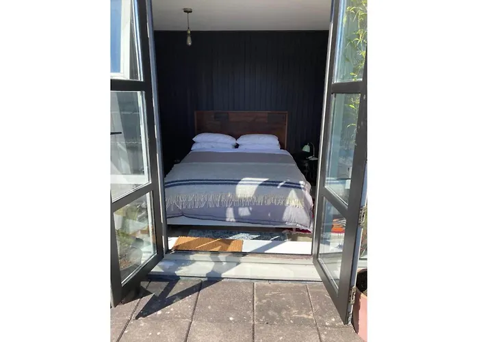 아파트 2 Bed Centre Penthouse With Cathedral Views *