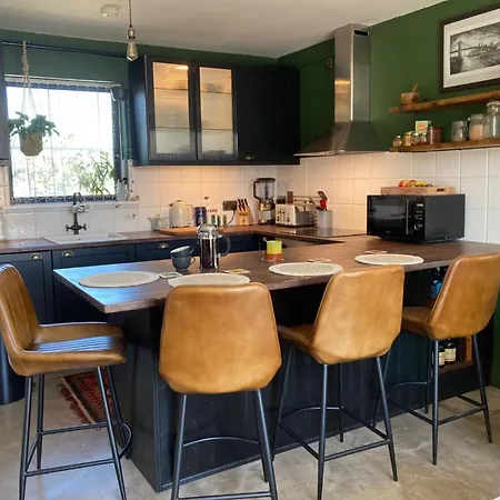 2 Bed Centre Penthouse With Cathedral Views דבלין